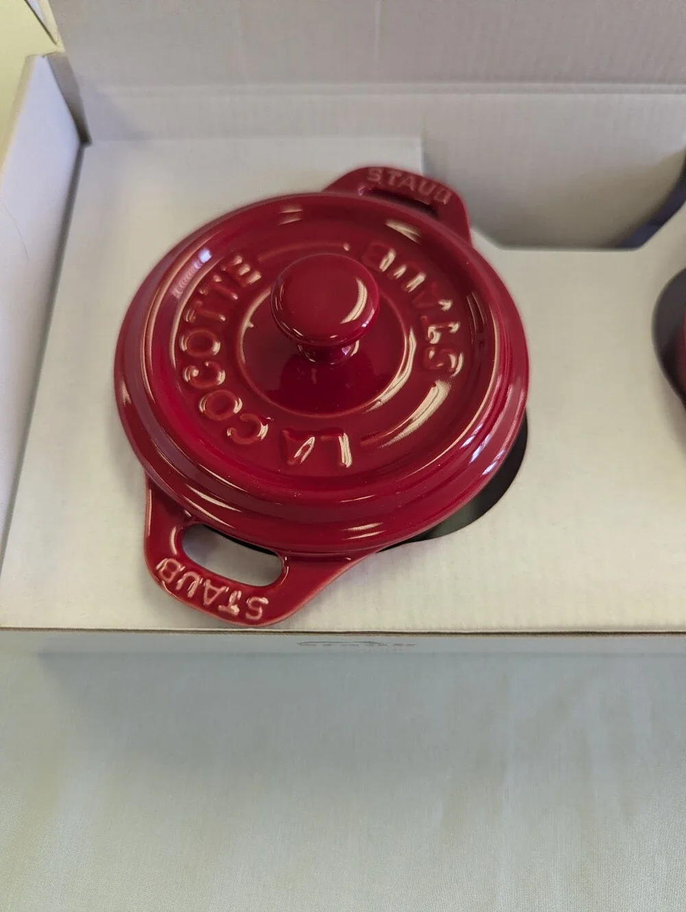 New Staub Set Of 3 Mini Cocottes In Red